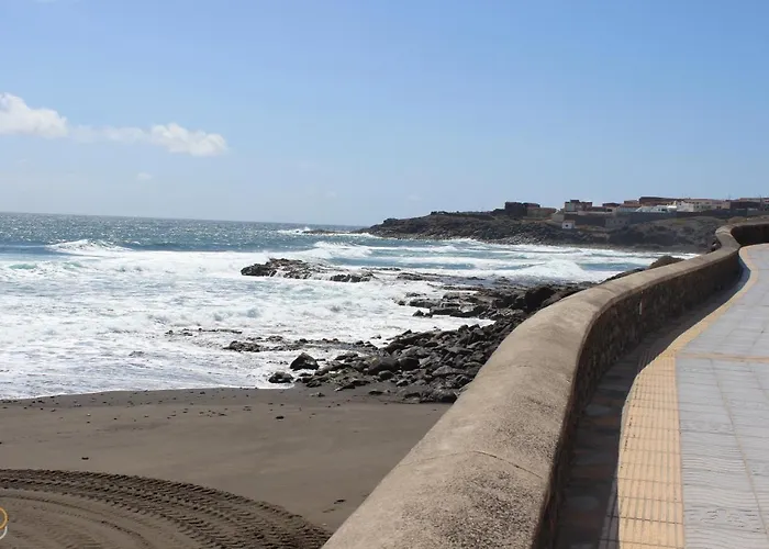 It - 2 Private * Telde