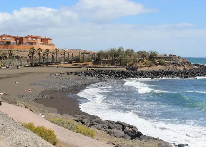 It - 2 Private Apartment *